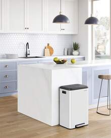 SONGMICS Kitchen Trash Can, 10.5-Gallon (40L) Garbage Can With Lid And Wide Foot Pedal, Soft Close And Stays Open - trắng - Xem 1