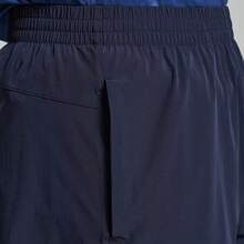 Pantalones cortos transpirables de entrenamiento, carrera y fitness de Verano 2026 de Under Armour, unisex - Negro - Ver 6