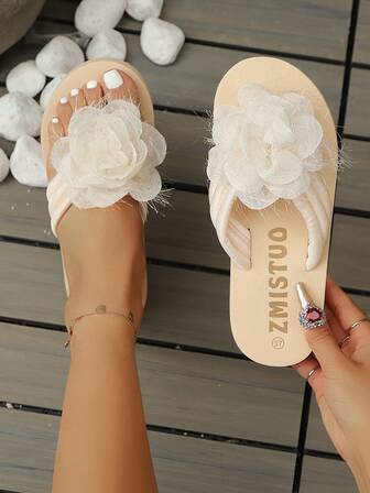 Women Flat Flip Flops Sandals, Cute EVA (Ethylene-Vinyl Acetate) Floral Beach Slippers, Vacation, Beach Party, Outdoor Wear For Summer