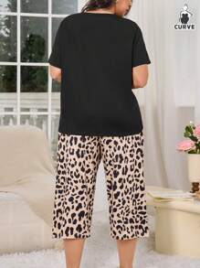Plus Size Women's Knit Pajama Set, Black Short Sleeve Top & Leopard Print 7/8 Lounge Pants, Outfits