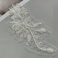 1 件串珠刺绣亮片蕾丝贴花缝纫花面料领子贴片适用于婚纱新娘 DIY 工艺。 - 白色 - 查看 5