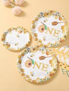 40 Peças Conjunto Descartável de Utensílios de Mesa com Tema de Abelha, Inclui 8 Pratos de Papel de 7 Polegadas e 9 Polegadas, 8 Copos de Papel, 16 Guardanapos e Talheres de Papel, Adequado para Feriados Familiares, Suprimentos para Festa de Aniversário com Tema de Abelha, Lembrancinhas de Festa - Conjunto de pratos de abelha - Visão 6
