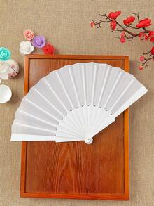 纯色多功能扁平塑料女士折扇，可作舞扇、手扇（女士专用），大号折扇，复古折扇，装饰扇，家居装饰扇，毕业扇。适合日常使用，男女通用配饰，家居装饰点缀。注意：扇子容易刮花和磨损。 - 彩色 - 查看 10