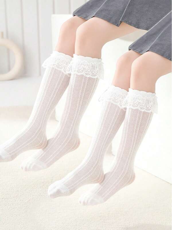 2 Pack Mädchen Weiße Spitzenrand Crew Socken | Prinzessin Schul-Stil Knielange Socken für Frühling Sommer Herbst | Alltags Lässig & Party Tragen | Vielseitige Mesh Socken für Kleinkinder/Kinder (3-10J) mit Kleiderschuhen/Sneakers