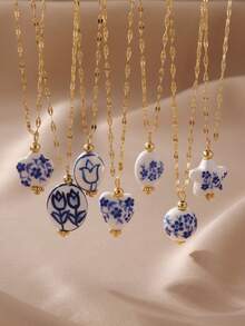 1pc Vintage Style Porcelain Pattern Multi-Element Heart & Flower Pendant Necklace, Suitable For Women Everyday Wear - Multicolor - View 1