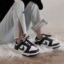 Nike 男女童款 DUNK LOW 复古撞色休闲运动鞋，低帮运动鞋，货号 CW1590-100，2026 新款上市 - 黑與白 - 查看 6