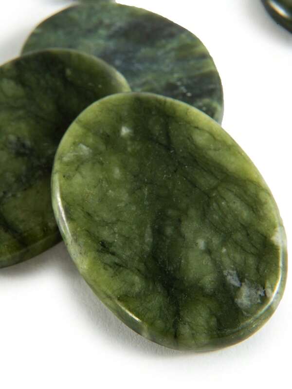 2pcs Natural Jade Eye Patches, 3*4cm Jade Eye Therapy Hot & Cold Compress Skin Care
