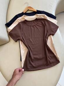 Kit 3 Blusas Feminina Caneladinha Camiseta Baby Tee Manga Curta Básica Babylook Cores Tendencia 2025