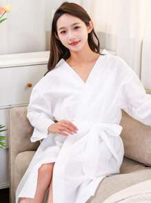1pc Travel Bathrobe, Disposable Bath Towel, Summer Bathrobe, Travel With Bathroom Towel, Convenient Disposable Hotel Bathrobe, Portable Bathrobe, Suitable For Hotels, Homestays, Pool Party Supplies, Spa, Beauty Salon, Clean, Health, Thick Comfort And Skin Friendly Clean Back To School