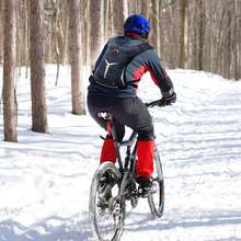 20L Wodoodporny Plecak Rowerowy Dla Mężczyzn i Kobiet - Lekki Odblaskowy Plecak Rowerowy Z Oddychającymi Paskami, Wielosportowy Plecak Na Piesze Wycieczki, Bieganie, Wspinaczka - Wielokolorowe - Zobacz 6