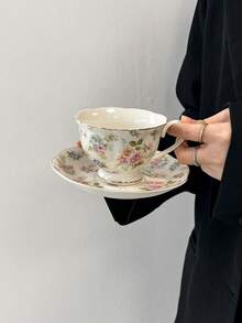 Cabin Kangaroo 1 Set de taza y platillo de cerámica para café, estilo rural de flores primaverales, material de cerámica fina con líneas doradas, diseño elegante, patrón de flores primaverales, perfecto para el té de la tarde, regalo de inauguración de casa o boda - Multicolor - Ver 3