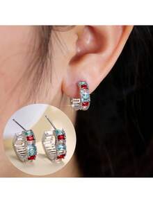 1 对简约心形精致女士耳环，百搭且