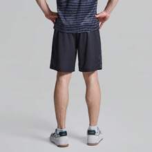 Under Armour Pantalon unisexe 2025 Nouveaux shorts d'entraînement de football d'été, de sport et de fitness, confortables et respirants 24500212-001