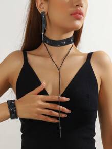 Conjunto de 4 piezas de joyería de lujo con colgante, aretes y pulsera con cristales negros y borlas, un regalo perfecto para estudiantes, parejas, novias o uso diario. Joyería versátil y elegante.