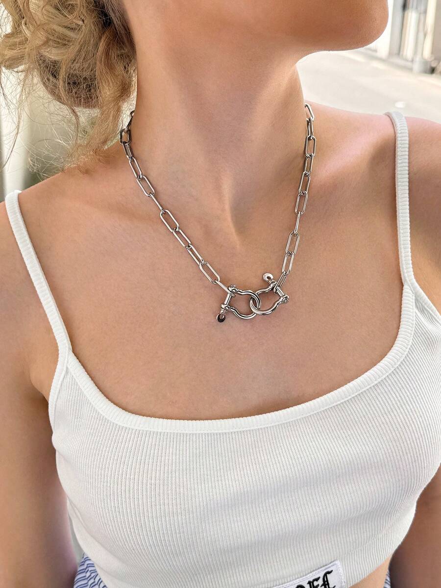 DareSee A Women's Crystal Chain Necklace With A Horseshoe Style Buckle, With Different Chain Styles Adding A Unique Flavor, Making It A Suitable Choice For Daily Wear MusicFest Y2KFest Back To School Autumn Winter Gifts Music Fest - Silver - View 1