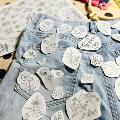 2 Sheets (72 Patterns) Floral Embroidery Stickers - Self-Adhesive Water-Soluble Non-Woven Fabric, Easy To Cut Clothing And Accessories, Black And White Flower Pattern Design, Suitable For Hand Sewing Enthusiasts