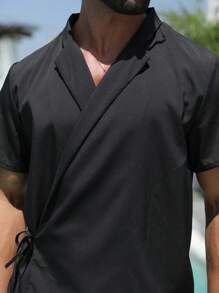 Short de bain pour homme - Noir - À manches courtes et ouvert par l'avant : Idéal pour la plage et le bord de la piscine