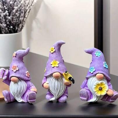 Decoração de jardim com gnomos excêntricos - Família festiva de gnomos rosa com flores e pinhas, cenário externo com neve, perfeito para Páscoa, Natal, Halloween e formatura | Uso interno/externo, decoração festiva para áreas externas | Design lúdico | Artesanato detalhado, Decoração de gnomos