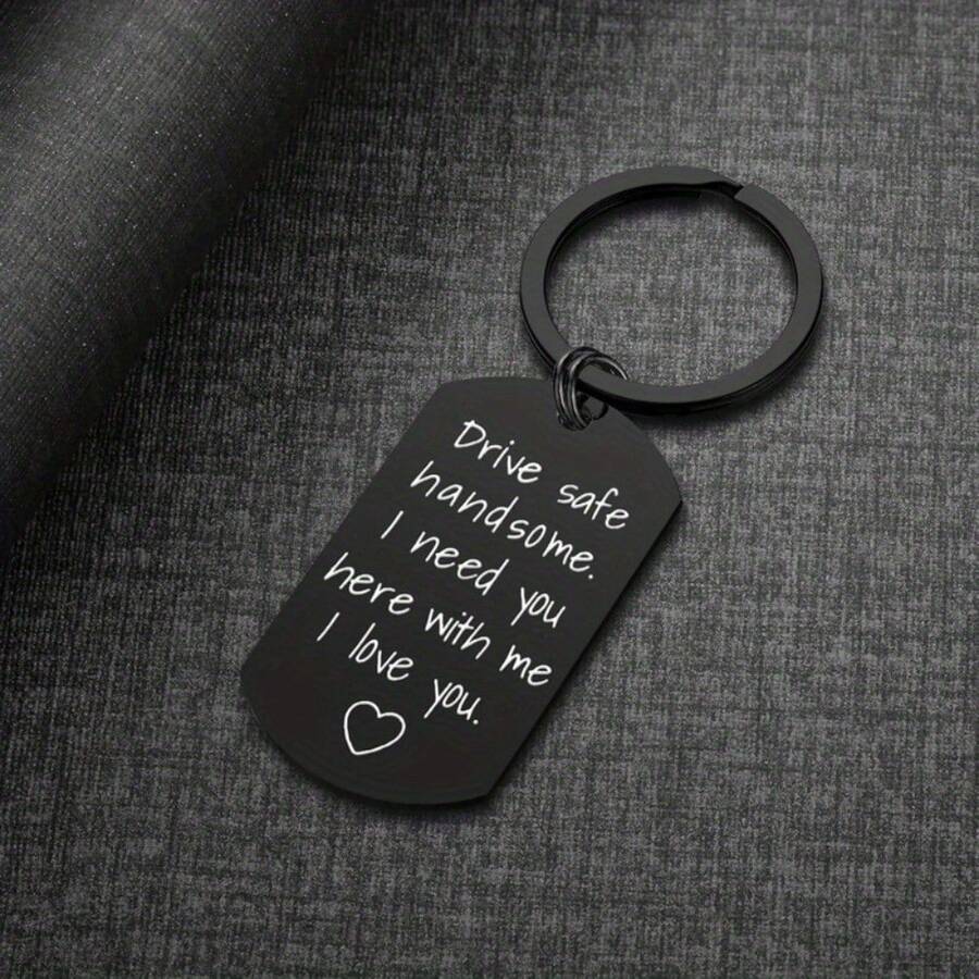 Safe Driving Keychain (Suitable For Boyfriend) - Safe Driving Handsome Guy I Need You To Accompany Me Keychain Birthday Valentine'S Day Gift For Boyfriend Husband - 1pc - 查看 1