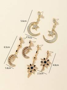 1 Pair Of Women's Vintage Bohemian Style Sun And Moon Tassel Earrings, Retro Style And Sexy For Everyday Wear. Also A Great Choice For Occasions Such As Fashion Shows And Social Media Ads.