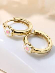 Milacolato Small Hoop Earrings 18K Gold Plated Daisy Earrings Pink Yellow FLower Huggie Hoop Earrings For Women Hypoallergenic Earrings For Sensitive Ears