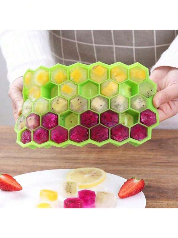 Silicone Honeycomb Ice Tray With Cover Creative Stackable 37-Cell Ice Box Easy To Demould Ice Tray Ice Cube Mold