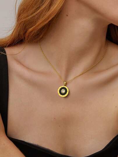 1pc Vintage Stainless Steel Pendant Necklace With Roman Numerals & Crystal, Suitable For Women's Daily Wear And Parties, Clavicle Chain Jewelry Accessory