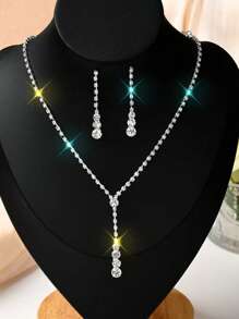 2 pièces Set de collier et boucles d'oreilles étincelants pour femmes, accessoires de bijoux de mariée élégants pour soirée