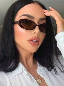 1pc New Vintage Oval Small Frame Fashion Eyeglasses For Women, Stylish High-End Casual Street Photography Glasses Halloween For Summer Beach Vacation,Outdoor,Travel