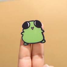 Broche acrylique mignonne de grenouille, broches décoratives, ornements de revers, badges de sac, bijoux cadeaux, nouveau style 2025