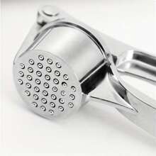1 Piece Metal Garlic Crusher Manual Crusher Handheld Ginger Kitchen Tools Kitchen Accessories