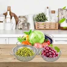 1 pieza Cesta de drenaje multiusos de acero inoxidable con asa, colador de cocina apilable para escurrir pasta, frutas y verduras, artículos de cocina para una eficiencia de cocina óptima con estilos acogedores de otoño e invierno - Plateado - Ver 3