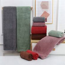 8pcs Wheat Coral Fleece Towel Set, Includes 2 Bath Towels, 2 Face Towels And 4 Hand Towels, Soft Skin-Friendly Quick Dry Absorbent Bathroom & Kitchen Towel Set Back To SchoolFor Beauty Salon Home Bathroom