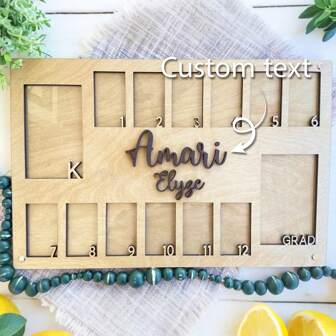 1 pieza Marco de fotos conmemorativo de madera personalizado con grado, nombre personalizable, estilo bohemio, diseño de fuente única, regalo único para familiares y amigos, adecuado para habitación, sala de estar, decoración del hogar, Acción de Gracias, cumpleaños, Halloween, Navidad, Año Nuevo, regalo personalizado