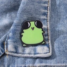 Broche acrylique mignonne de grenouille, broches décoratives, ornements de revers, badges de sac, bijoux cadeaux, nouveau style 2025
