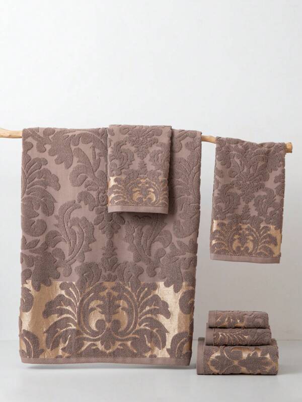 1pc Lightweight Thin Bath Towel, Brown Minimalist Jacquard Floral Pattern, Rectangular 70*140cm For Adults Swimming Bathing, Or 34*74cm Hand Towel/34*34cm Handkerchief, Quick Dry Absorbent Soft For Bathroom, Kitchen, Travel, Gifts, Gym, Beach, Hotel, Salon Shower Towels For Beaty Salon, Hotel Sports,Home Essentials, Towel, Skin Care Bath Towel Sheet