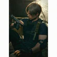 1 pièce Affiches artistiques murales avec cadre en option Résident Evil 4 Remake Ace Agent Leon et Wong Imprimé HD Rétro Œuvre murale, Convient pour le salon, la chambre de garçon, décoration de la maison canevas Pop-Up.