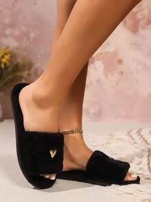 Dép lê nữ đơn giản thời trang họa tiết trái tim, lót lông mềm mại, hở mũi, thoải mái cho phòng ngủ và phòng khách, thích hợp cho mùa xuân/thu. - màu đen - Xem 5