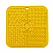 1 pièce Tapis d'alimentation lente pour animaux de compagnie à 4 compartiments, 11 couleurs, avec grattoir et outils de répartition, en silicone, ventouse, peut être fixé au mur, convient aux chats et aux chiens