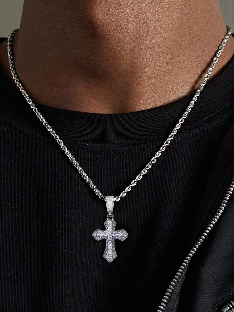 Stylish And Simple Stainless Steel Cross Pendant Design Necklace, Unique And High-End Neck Chain For Sweater - Silver - View 1