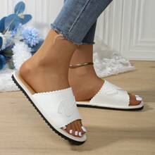 New Flat Low-Profile Outdoor Beach Travel Vacation Strap Slip-On Sandals For Women, Summer