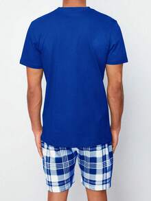 Set de 2 piezas de pijama de hombre con top de manga corta y pantalones cortos, estampado a cuadros delgado de cuello redondo, verano, azul claro fresco - Azul - Ver 2