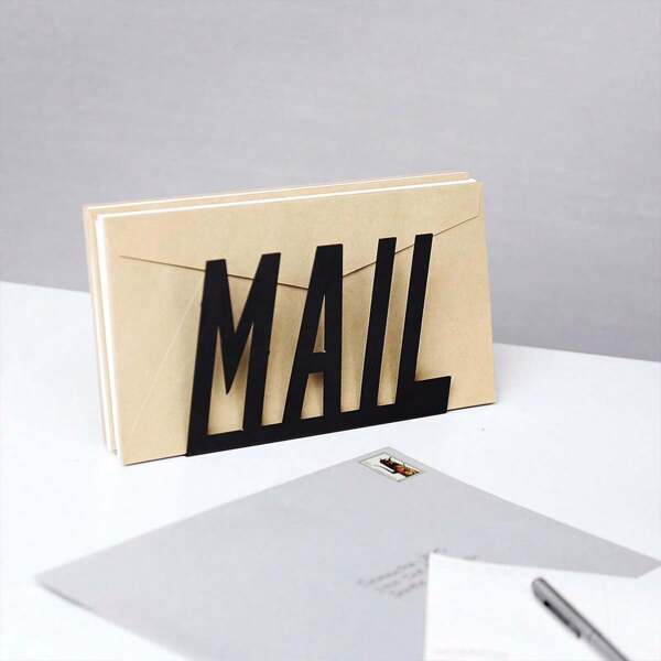 1 pièce Organisateur de bureau en plexiglas noir moderne avec design ajouré pour le courrier, support de rangement de bureau pour enveloppes, dossiers, télécommandes, cartes de visite, cahiers, fournitures scolaires, rentrée des classes
