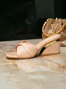 Women's Minimalist Elegant Design, Fashionable Patent Leather Simple Chic Versatile High Heel Mule Slides