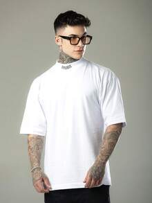 DMUNIZ Oversized Streetwear Turtleneck T-Shirts With Glorious Print On The Collar - Black/White - View 3