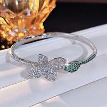 1pc Minimalist Elegant Zirconia Crystal Flower Bracelet, Unique Gift For Women