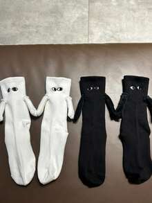 2 Pairs Magnetic Couple Socks, Matching White Mid-Calf Socks With Cute Self-Sticking Design, Suitable For Spring & Autumn - Black and White - View 3