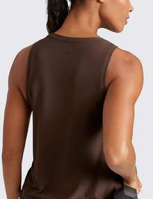 CRZ YOGA Cloudweight Camiseta sin Mangas Cuello Redondo Deportivas Ligeras Tops de Gimnasio para Mujer - Café Morena - Ver 2