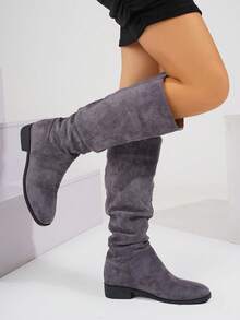 2025 新款皱褶天鹅绒弹力修身时尚靴子，别致百搭的时尚过膝中筒靴