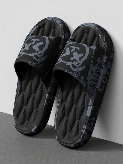 Unisex Outdoor Slippers, Soft Massage Cartoon XV Bear Print House Shoes, Summer, Black/White, Plus Size 46-49